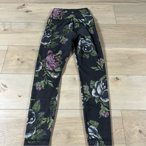 Lululemon High Times Garden Party Smooth Women's Leggings 7/8 - Picture 10 of 12